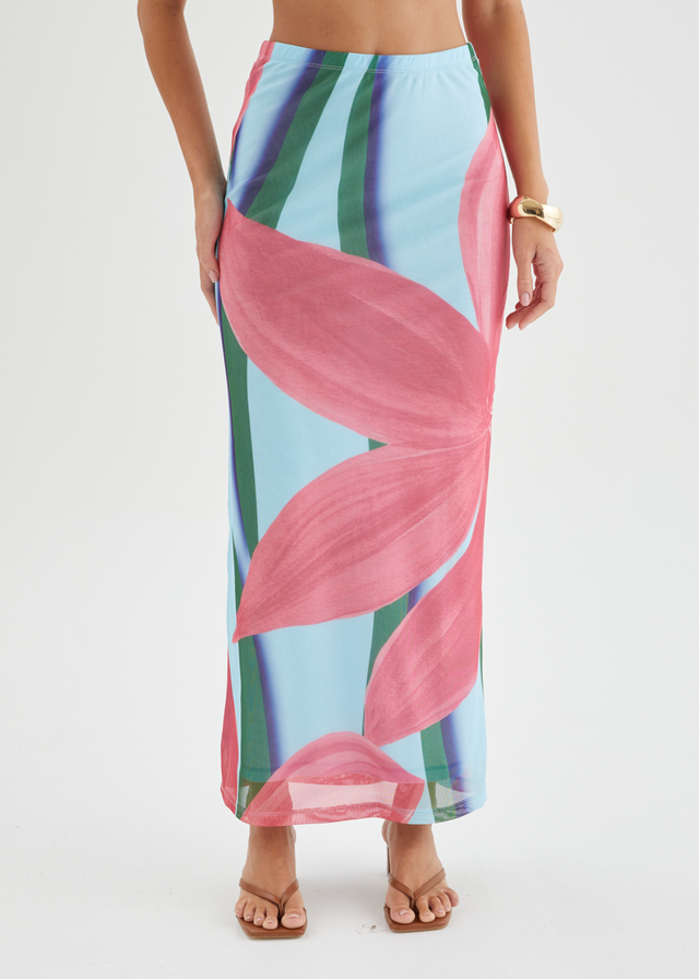 Raphealla Mesh Set - Petal Reverie