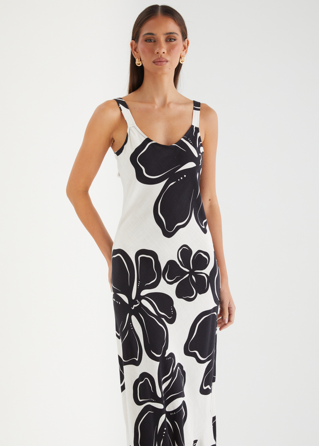 Danyelle Maxi Dress - Black Flowers