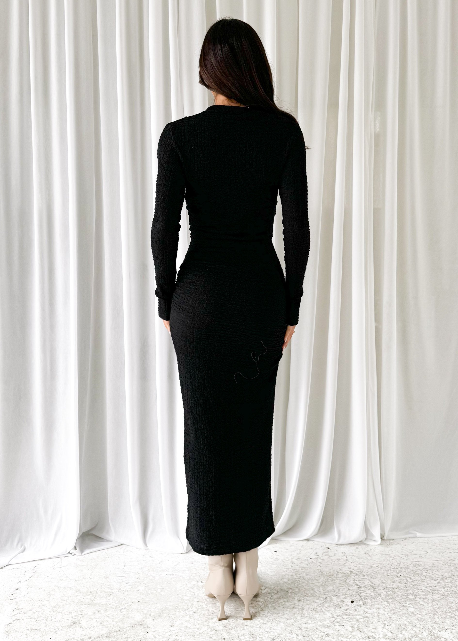 Aclerro Maxi Dress - Black