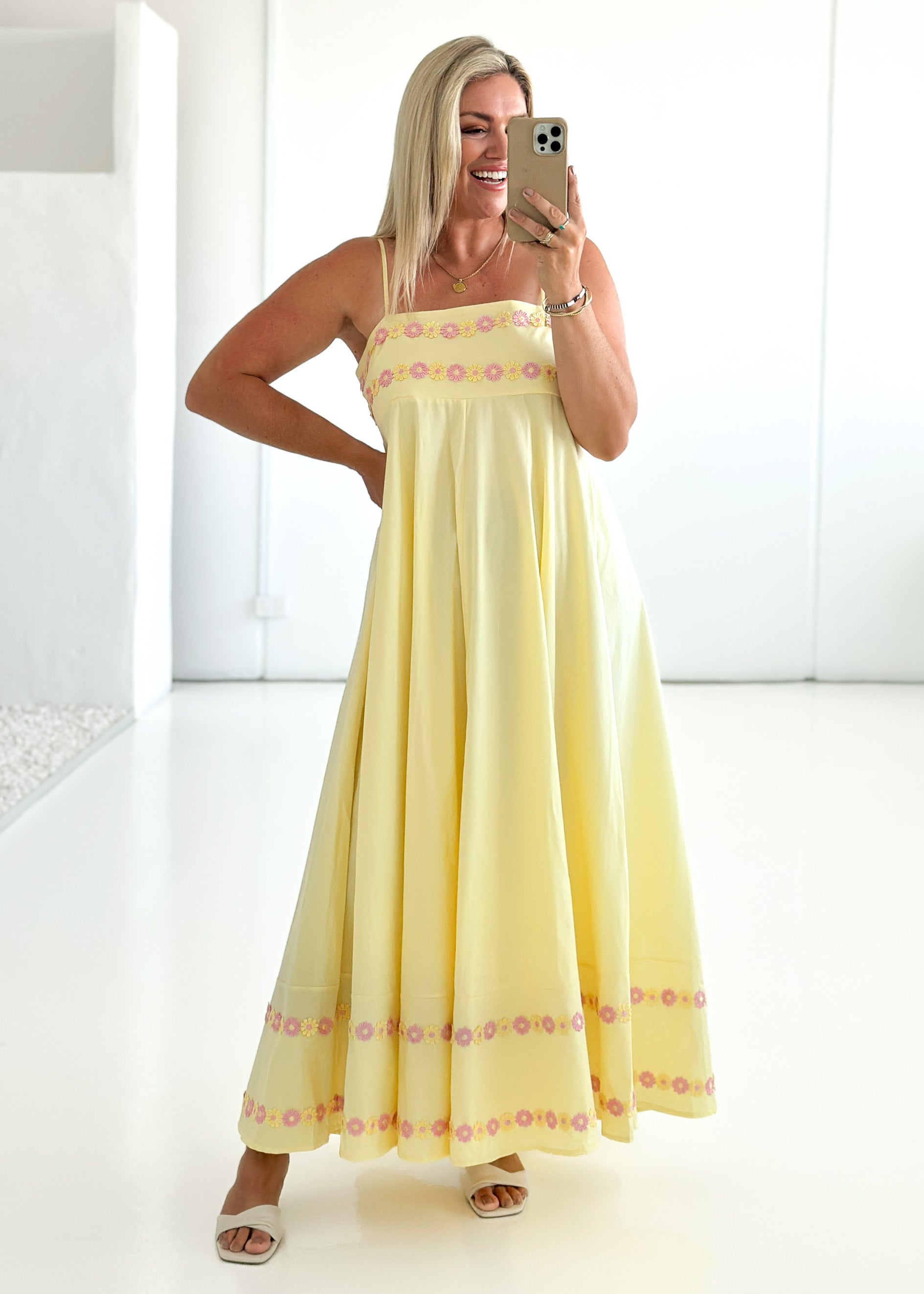 Hestia Maxi Dress - Lemon