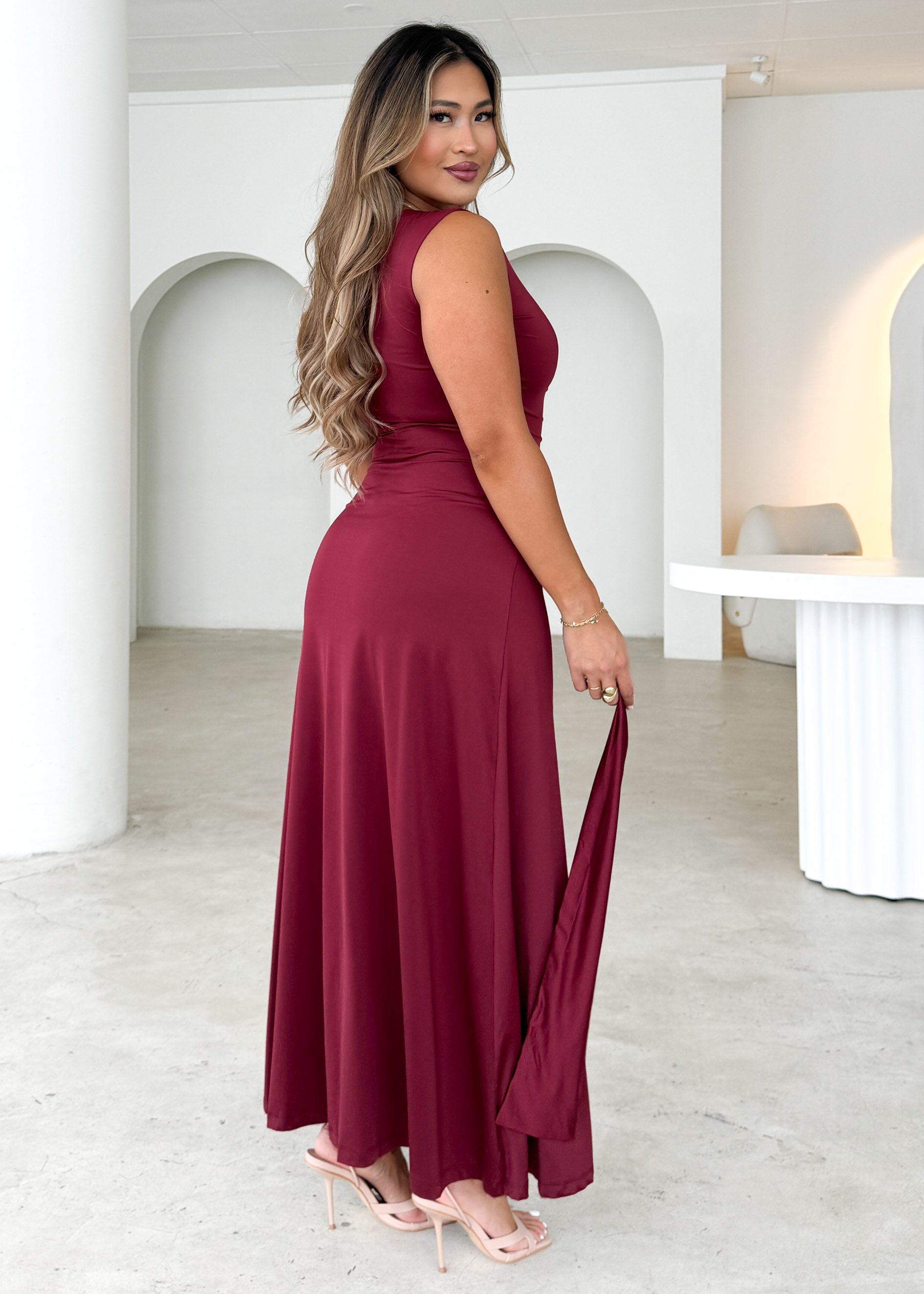 Arina Maxi Dress - Burgundy