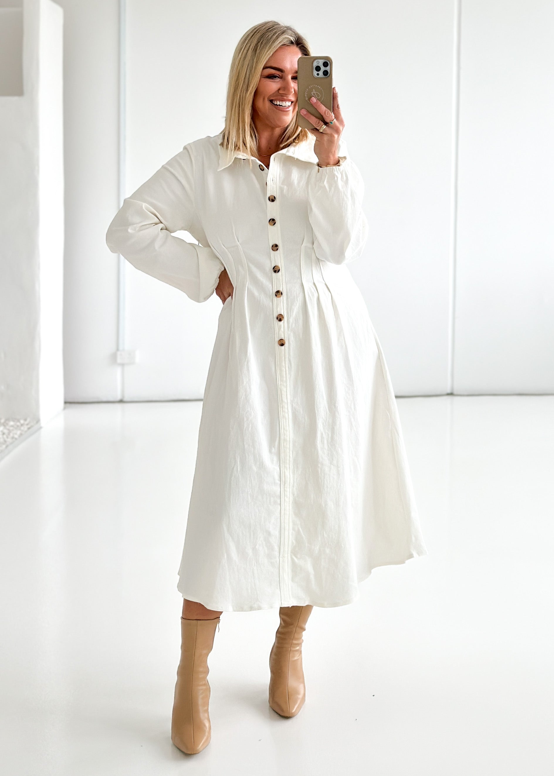 Chrissly Midi Dress - White