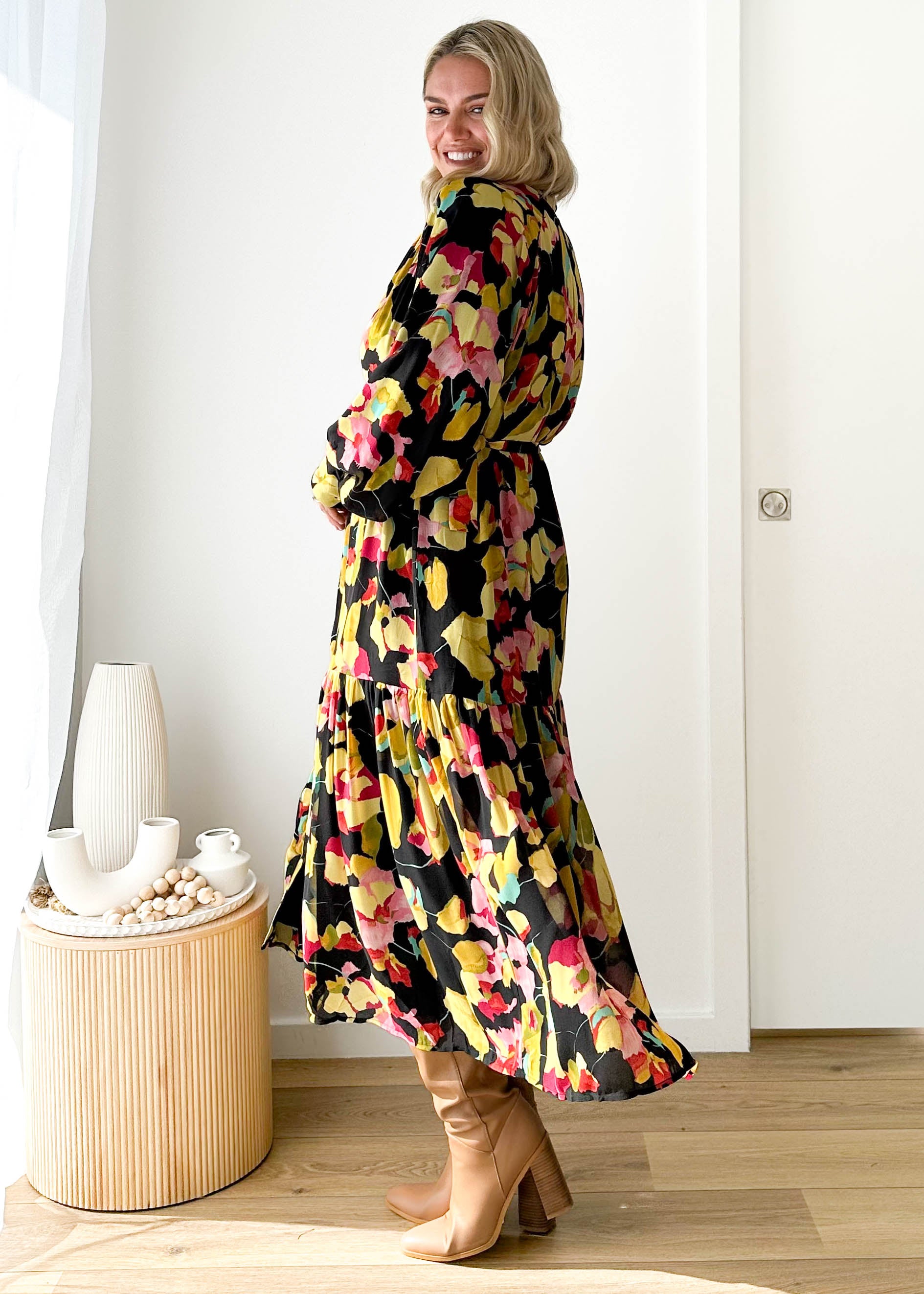 Lorenna Maxi Dress - Black Floral