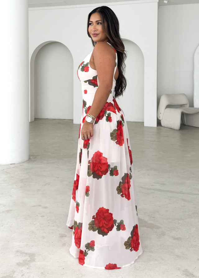 Bessie Maxi Dress - Beige Roses