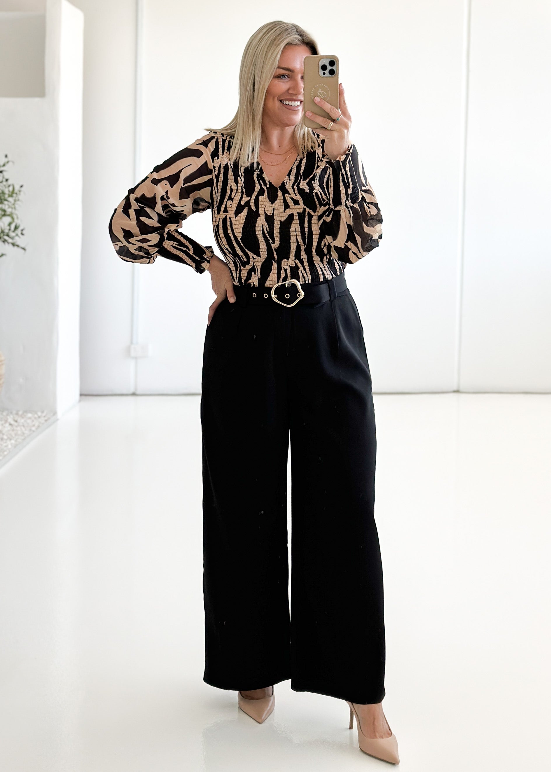 Nabilla Pants - Black