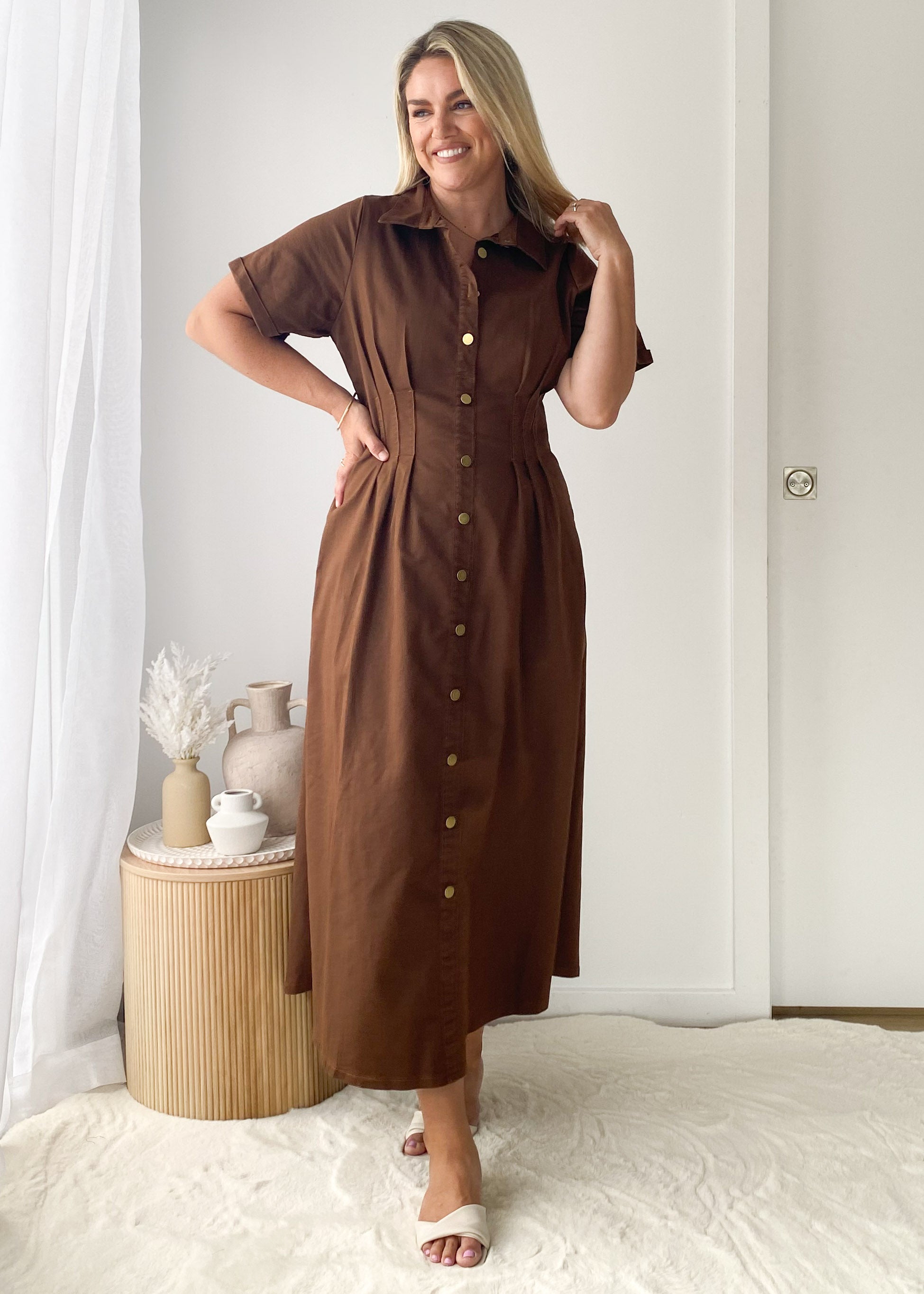 Lesma Maxi Dress - Brown