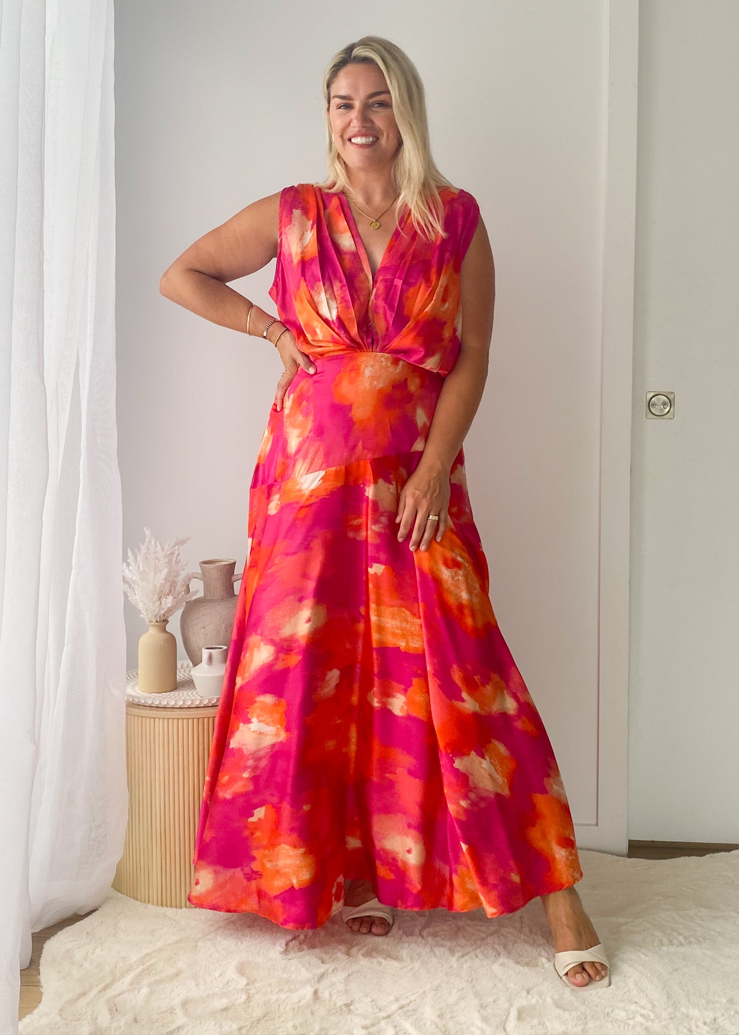 Divinity Maxi Dress - Magenta Splash