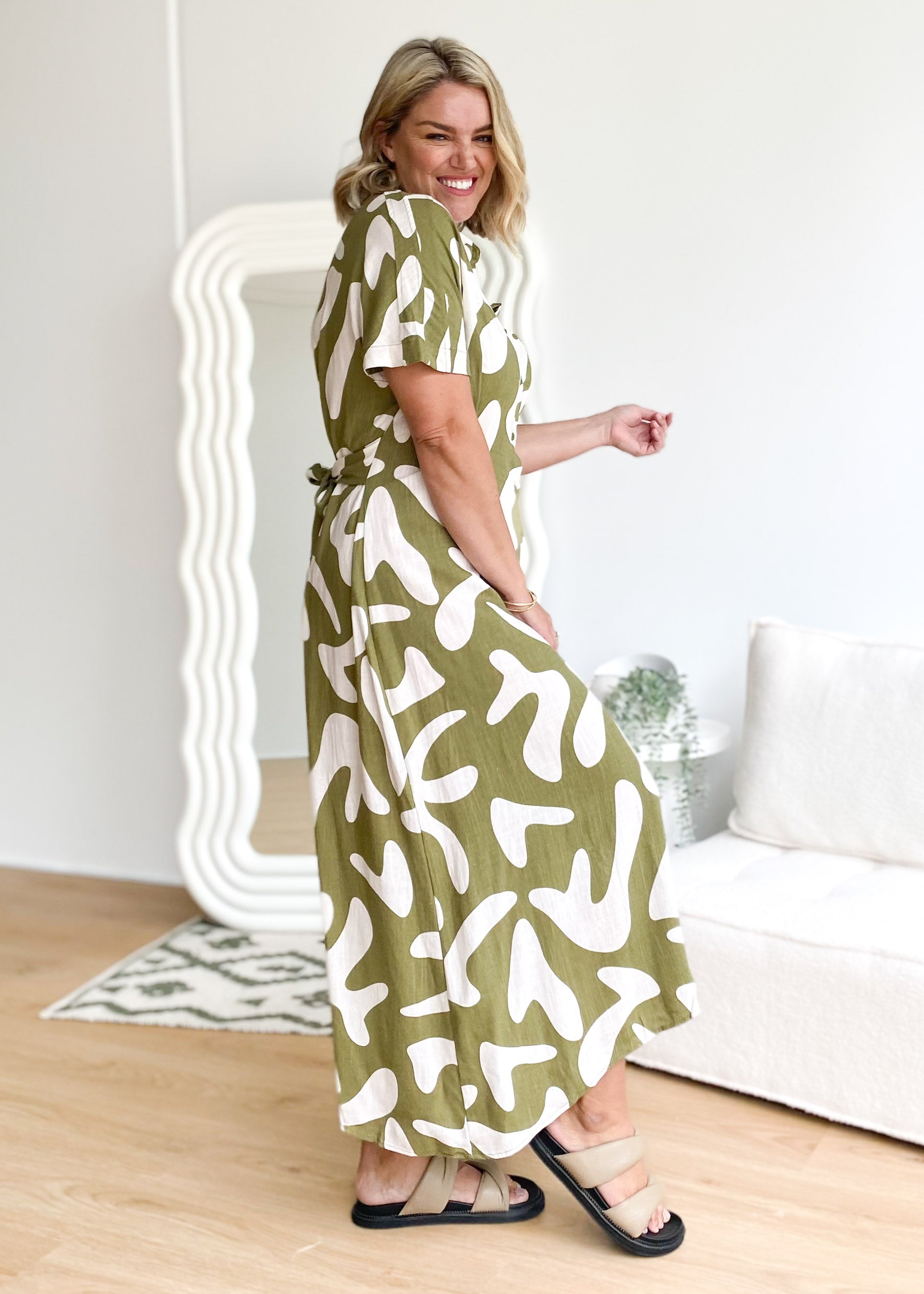 Nadja Linen Blend Midi Dress - Olive Vacation