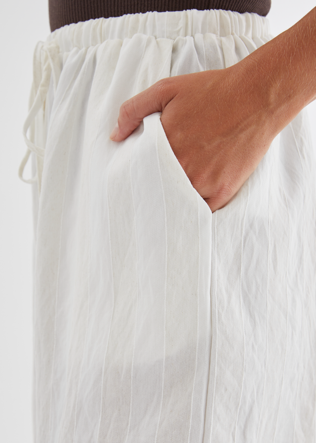 Zorah Shorts - Ivory Jacquard Stripe