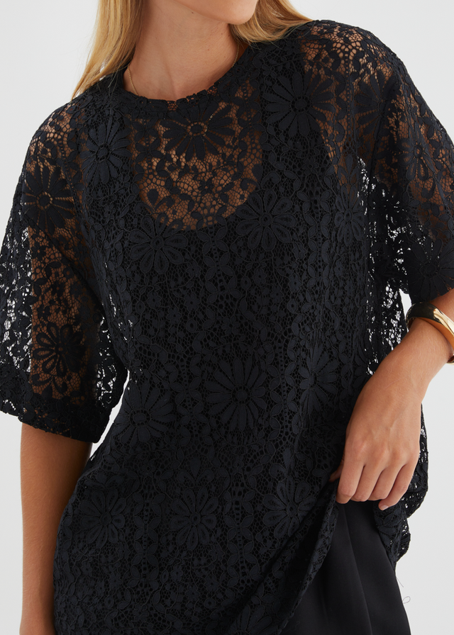 Ameliyah Lace Top - Black