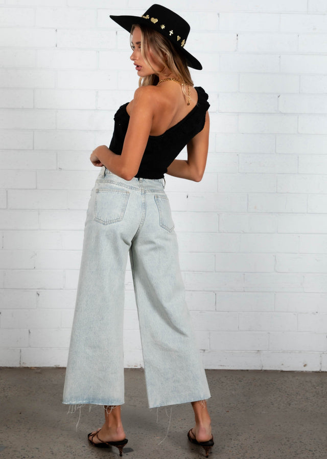 Nelly One Shoulder Crop - Black