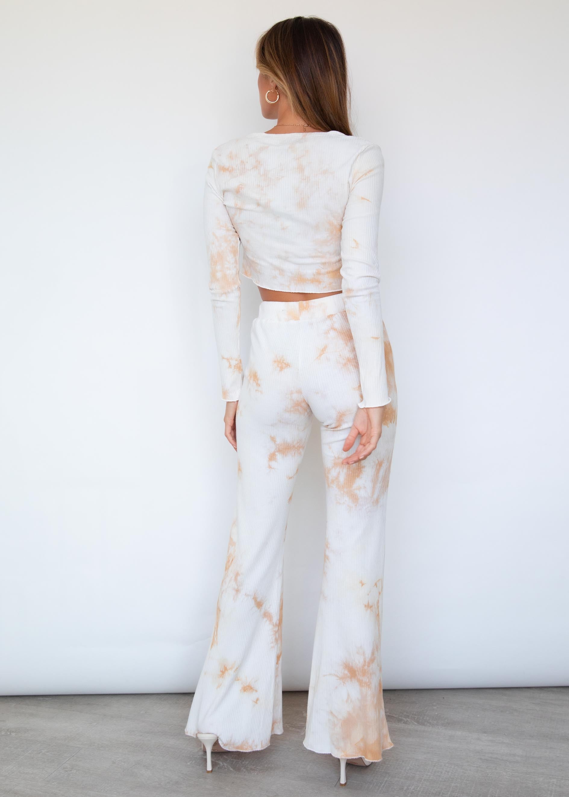 Maria Long Sleeve Top - Beige Tie Dye