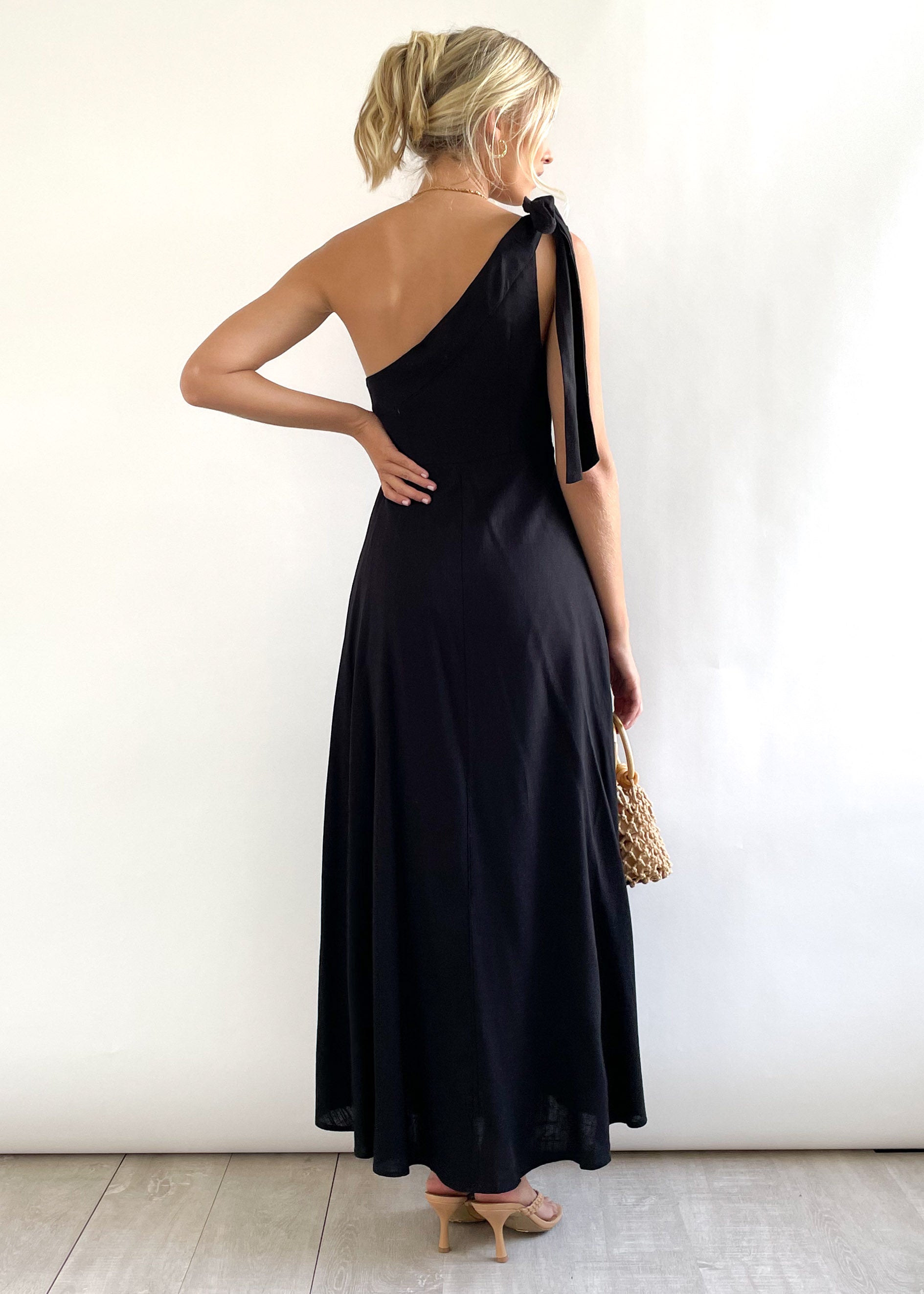 Nora One Shoulder Midi Dress - Black