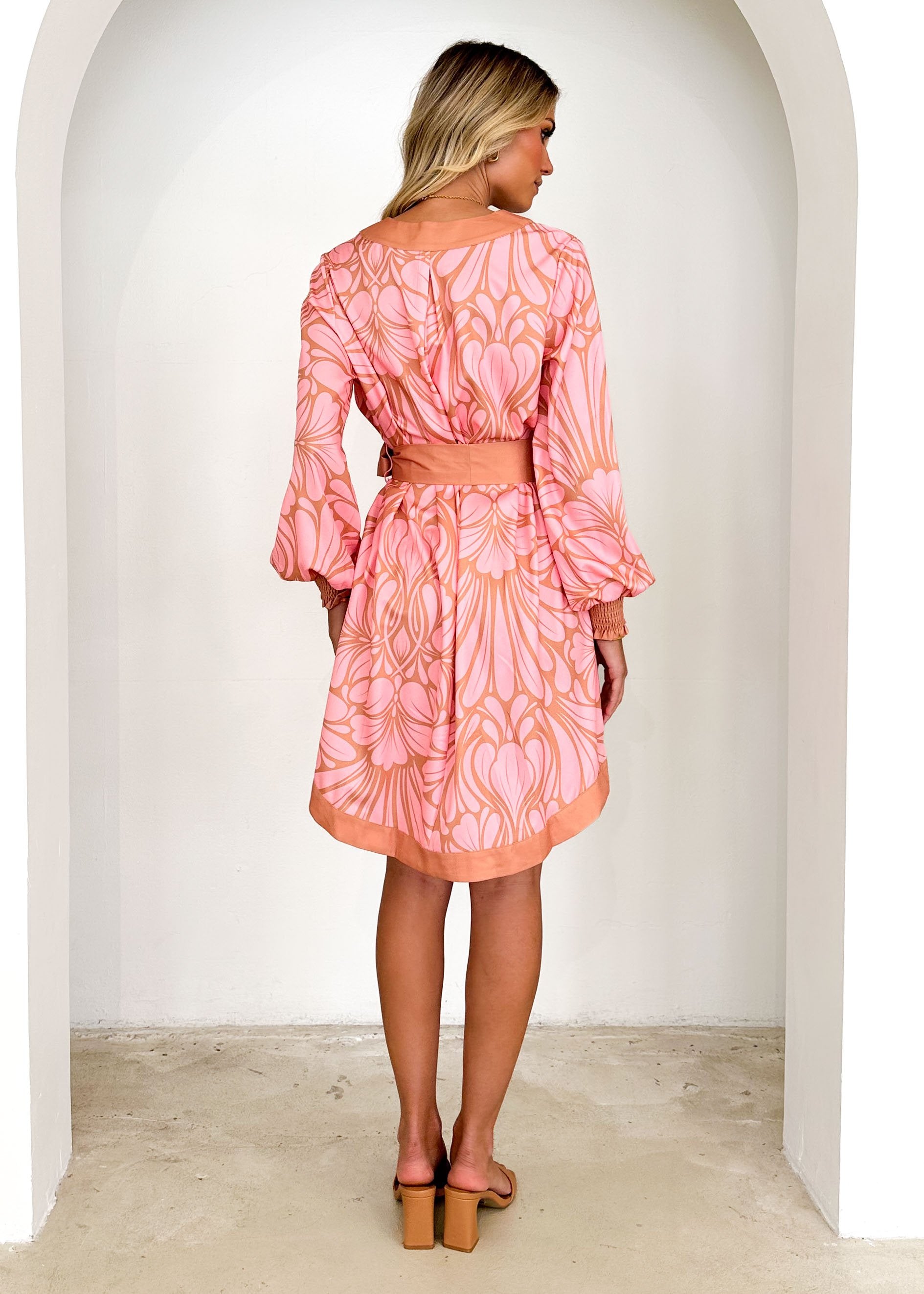 Lamae Dress - Peach Abstract