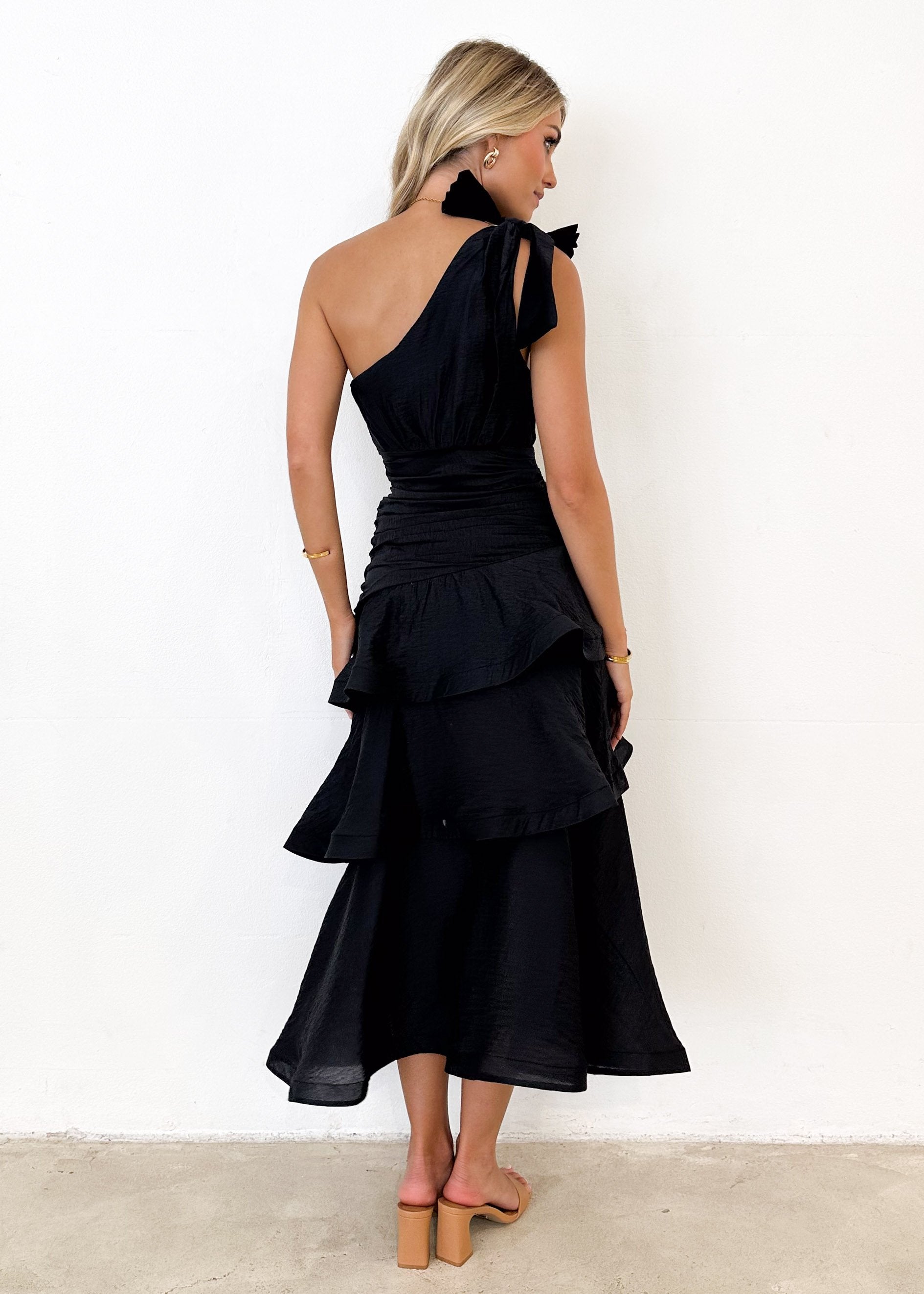 Pinnie One Shoulder Midi Dress - Black