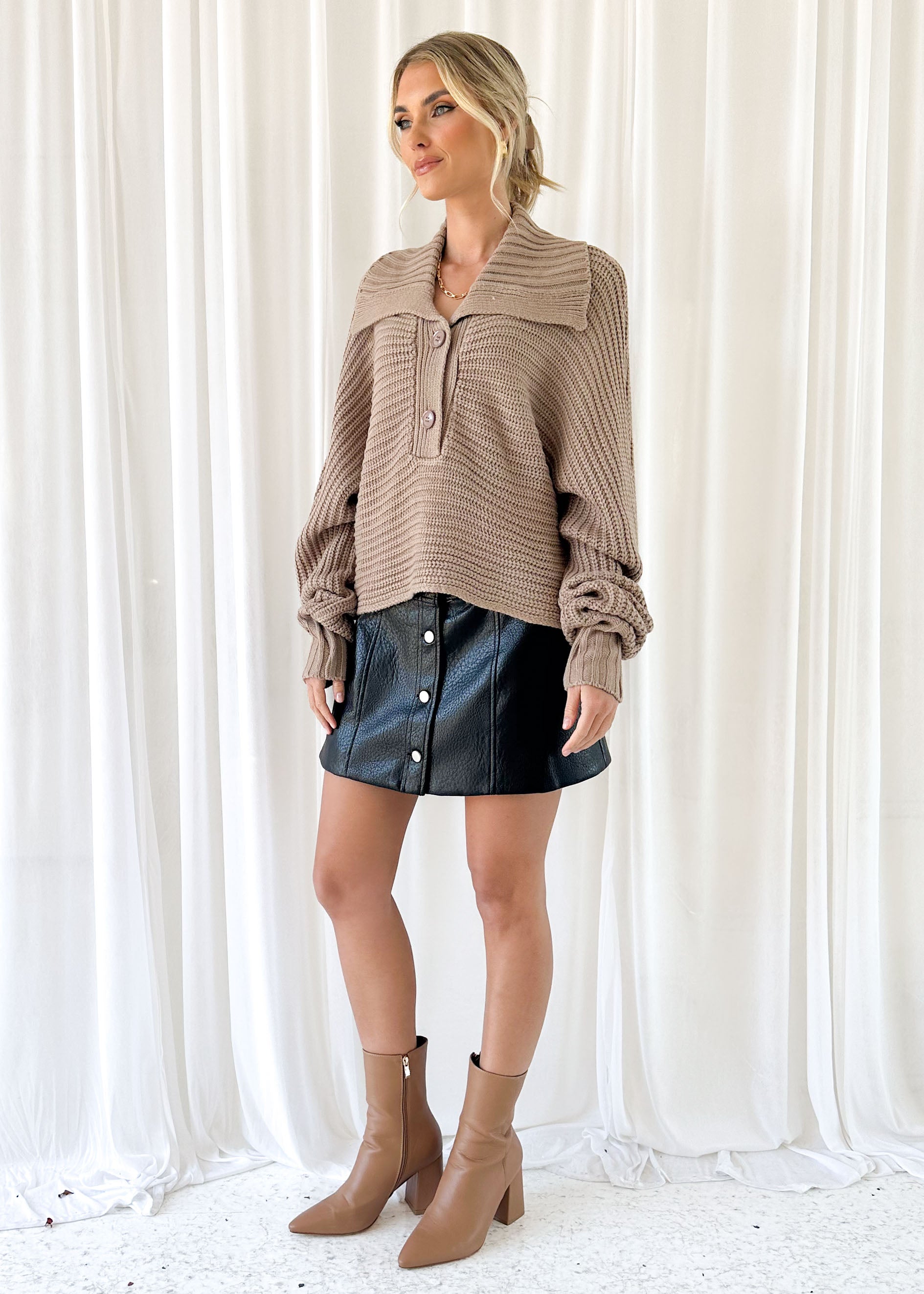 Denisse Cropped Sweater - Brown