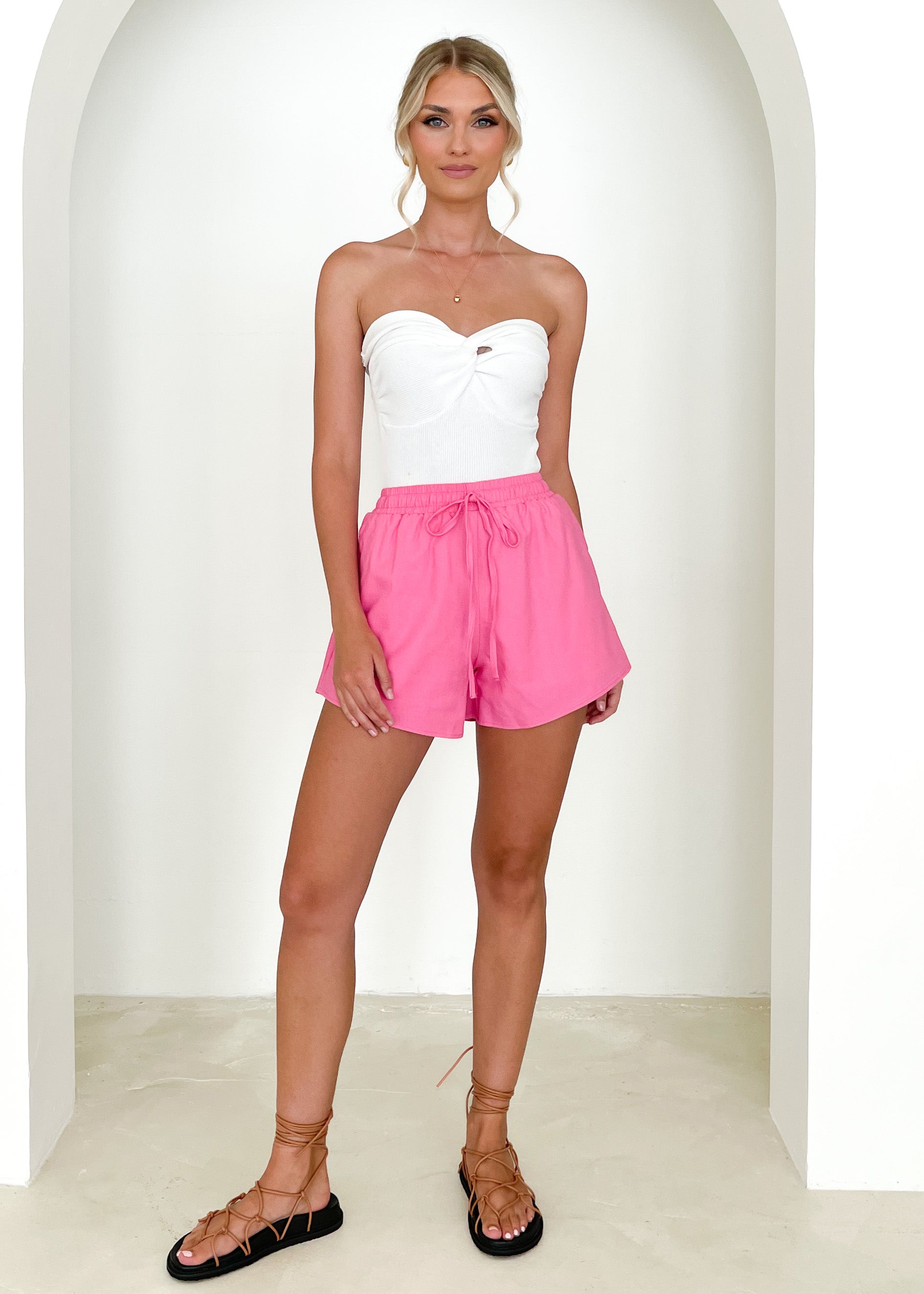 Romina Shorts - Pink