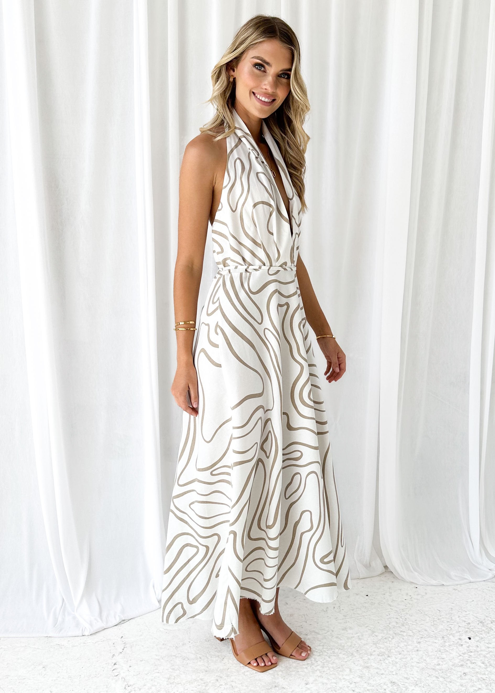 Jayso Halter Maxi Dress - White Swirl