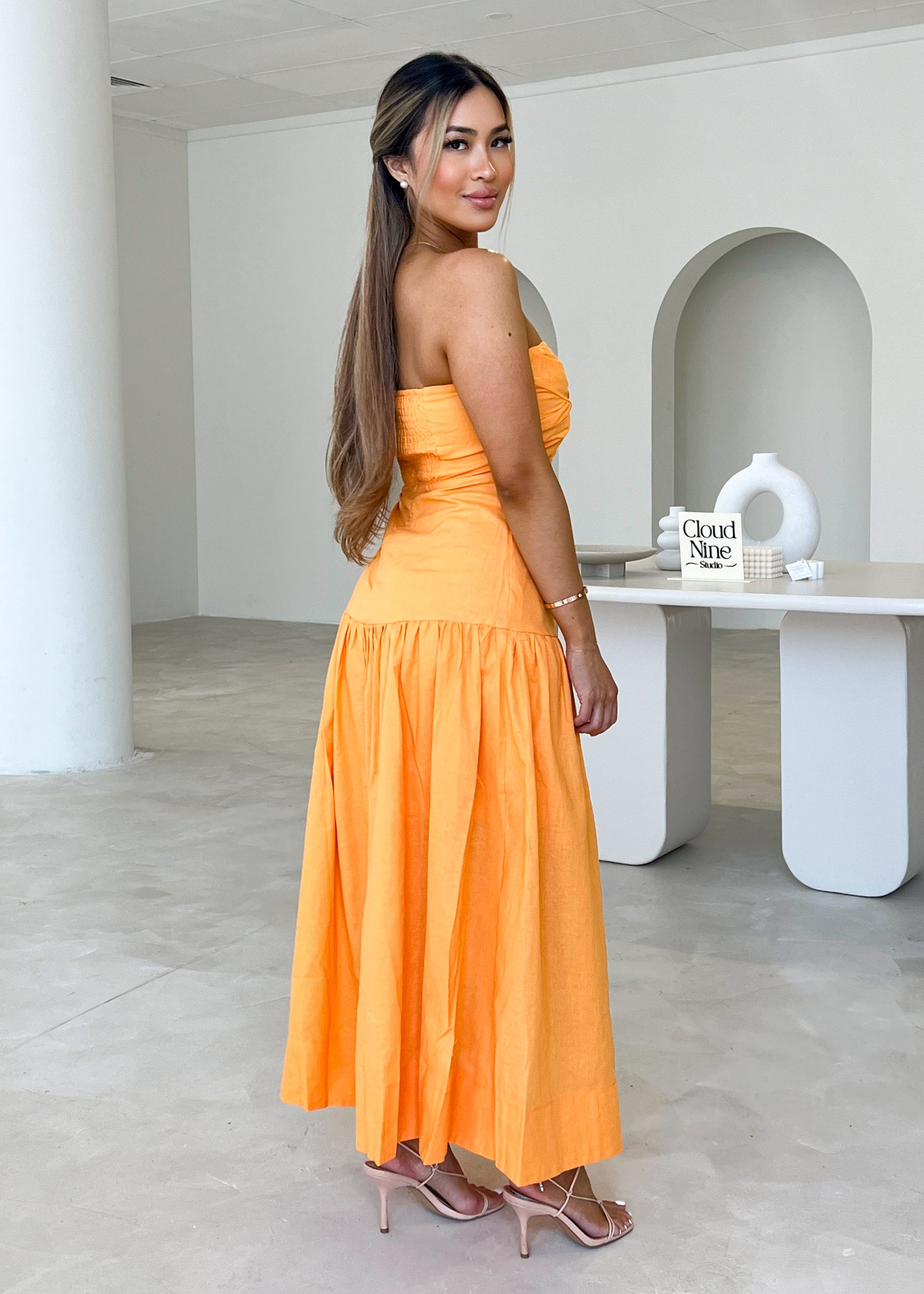 Astara Strapless Midi Dress - Mango