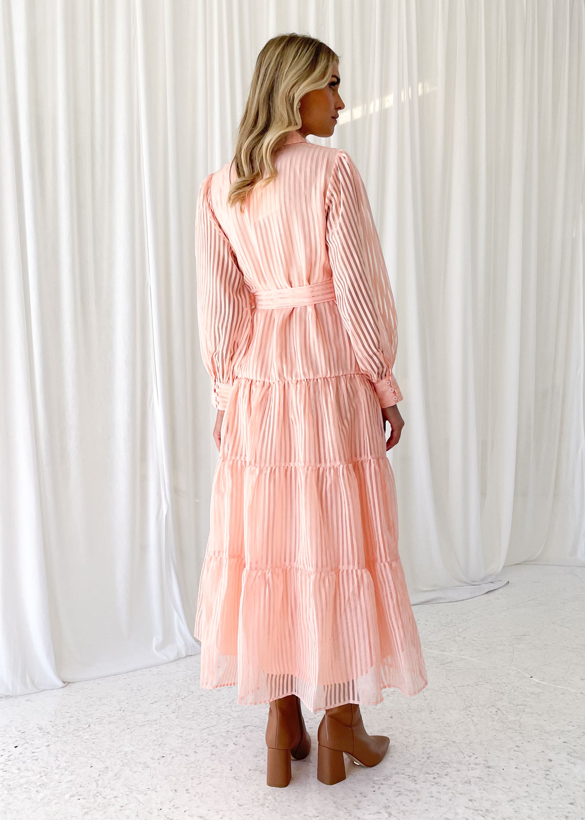 Reenie Midi Dress - Peach