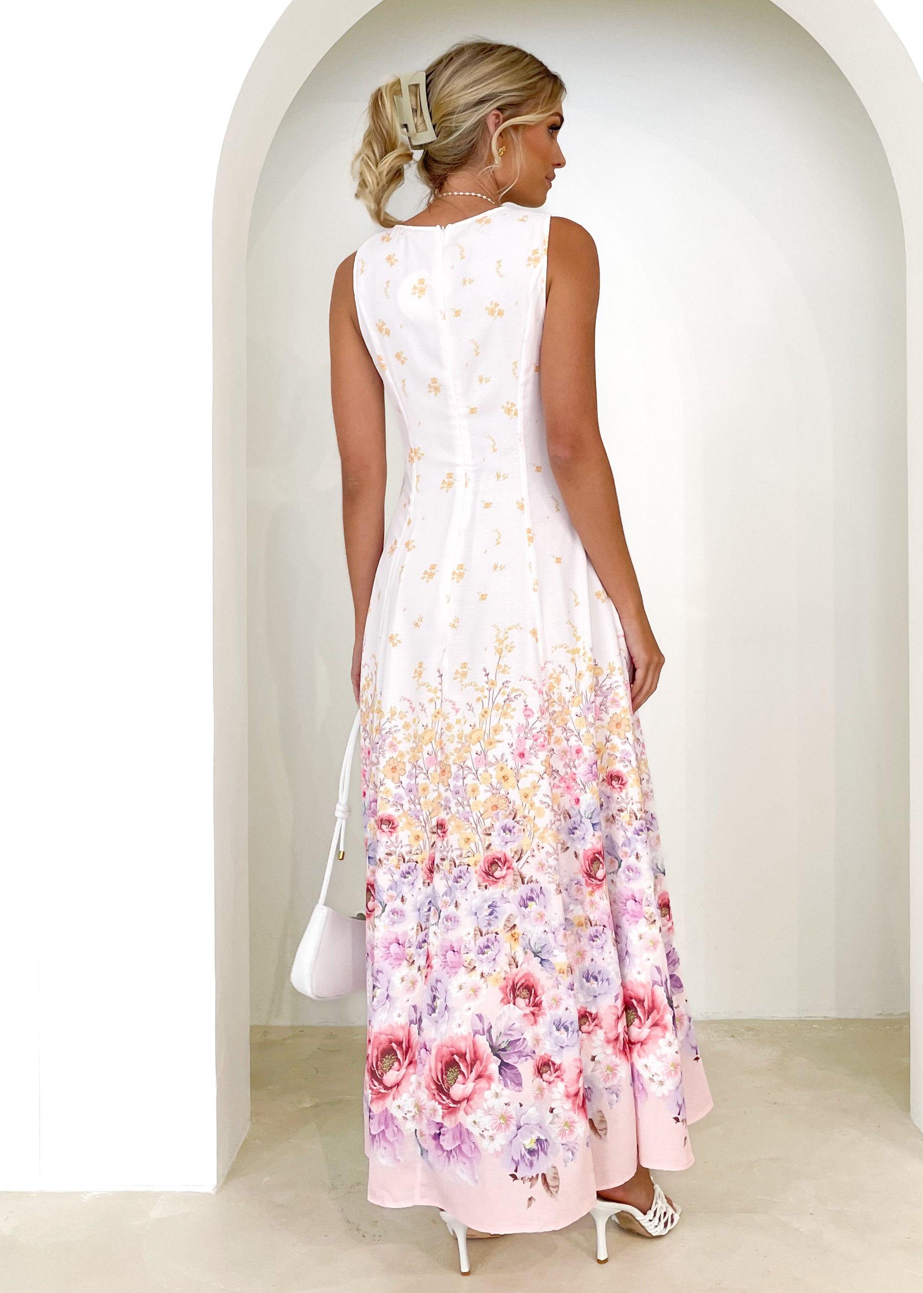 Qualie Maxi Dress - Blush Floral