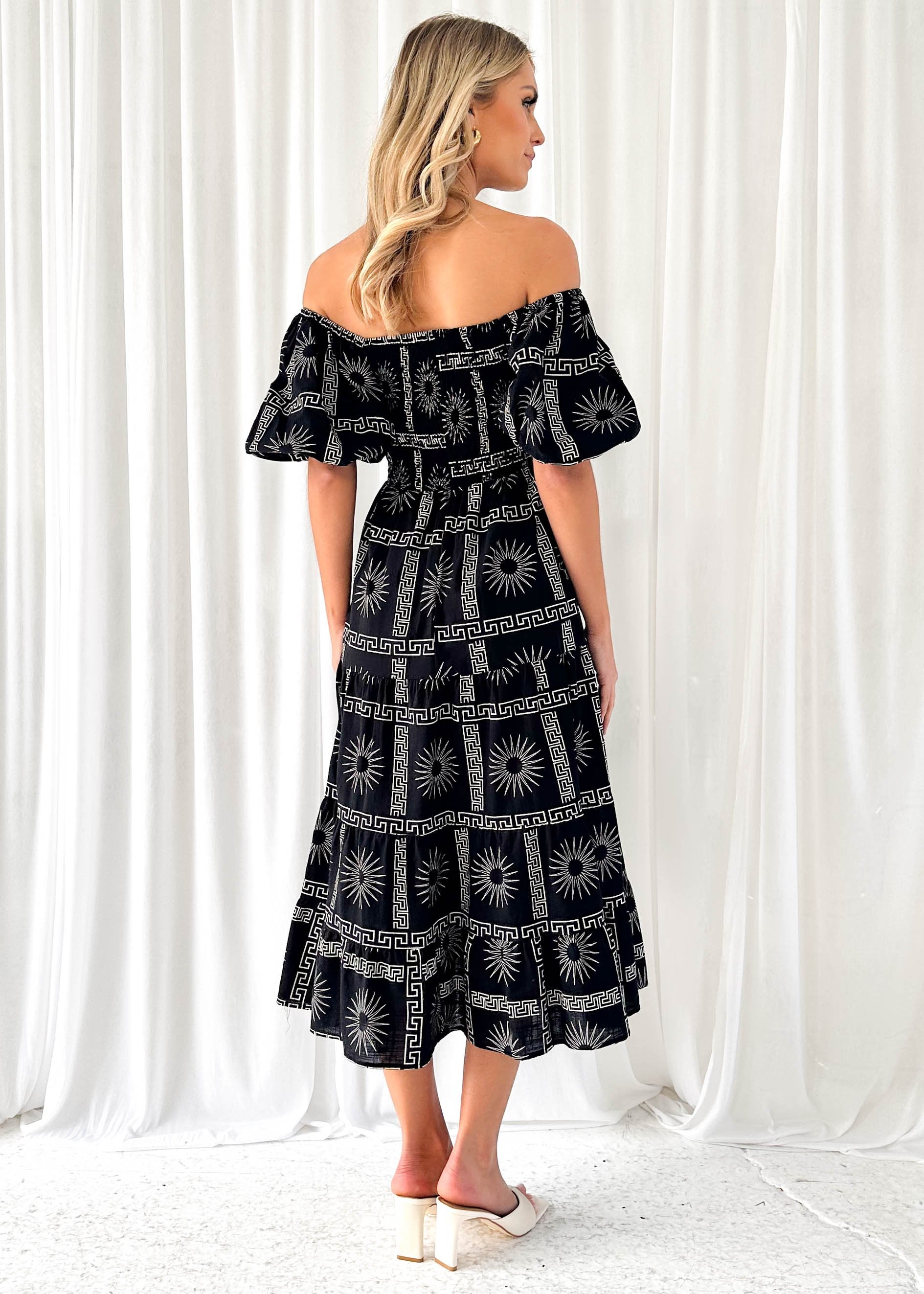 Teia Off Shoulder Midi Dress - Black Abstract