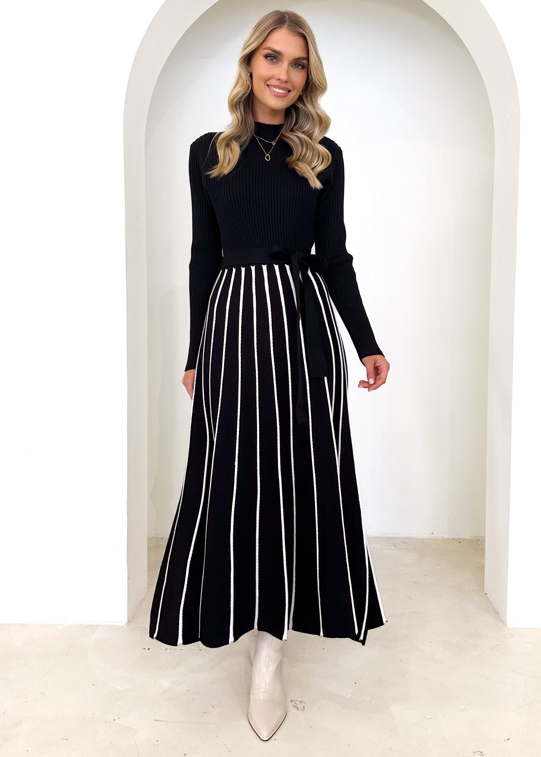 Thorne Knit Midi Dress - Black