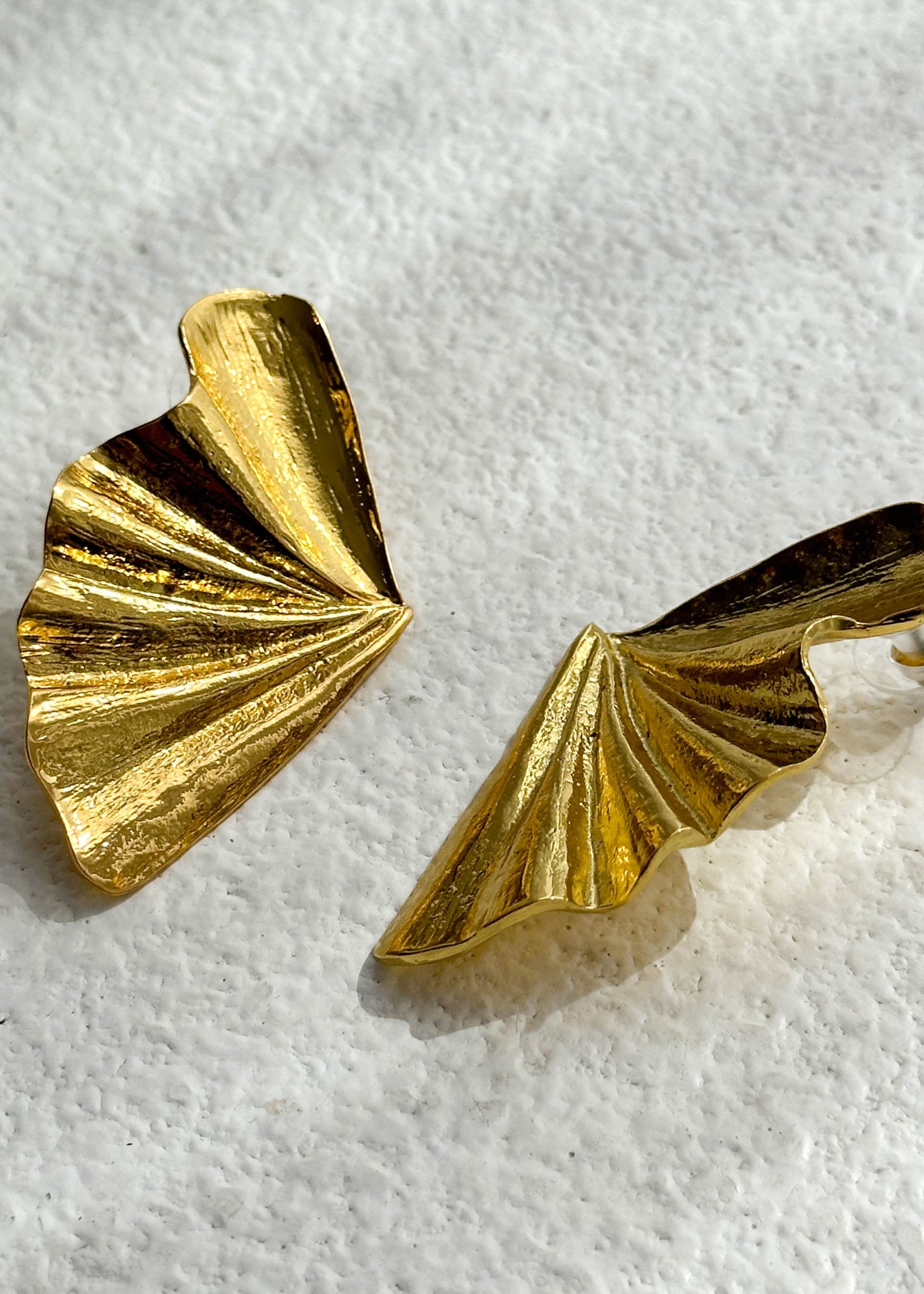 Kandra Earrings - Gold