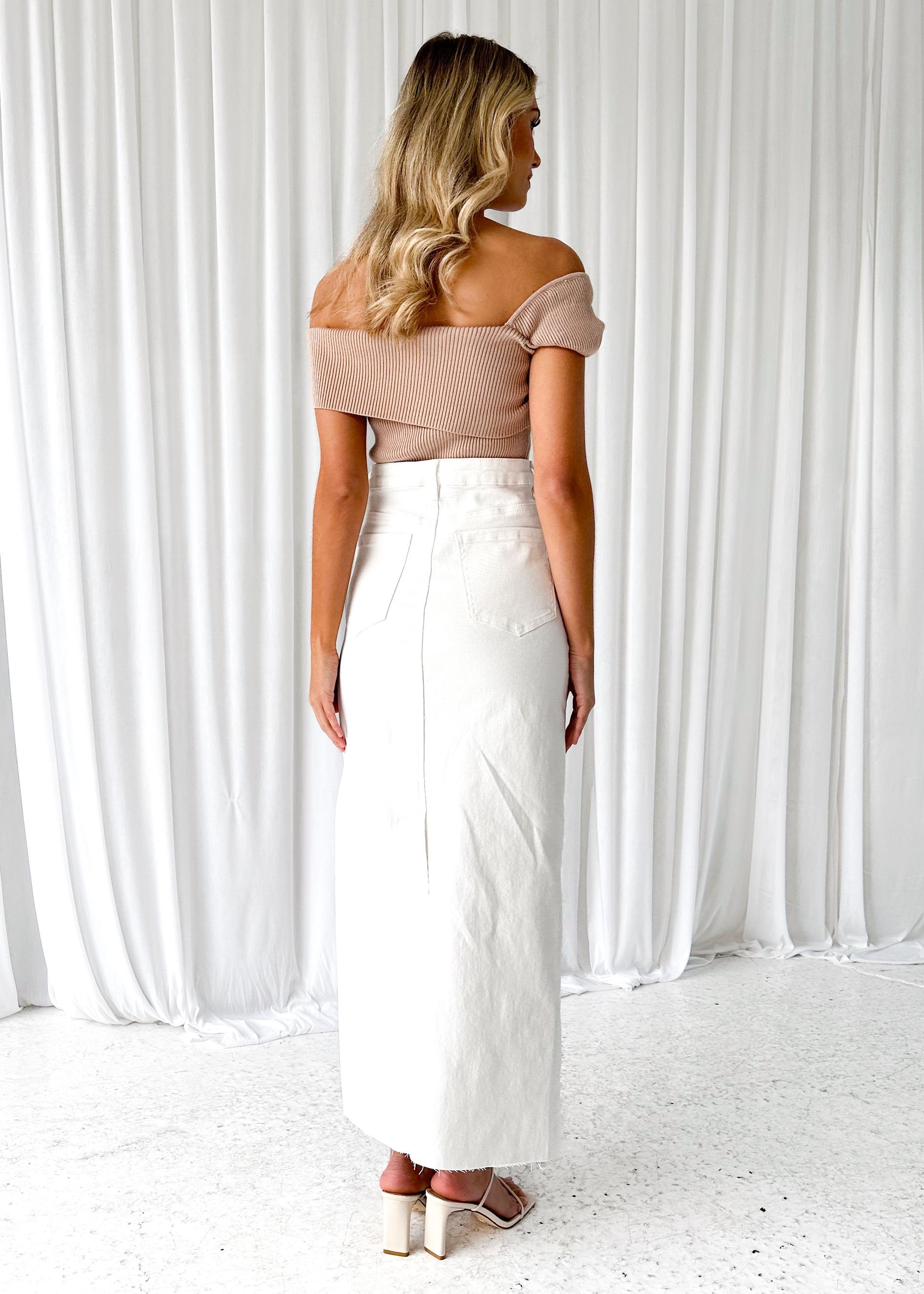 Amellia Stretch Denim Midi Skirt - Off White