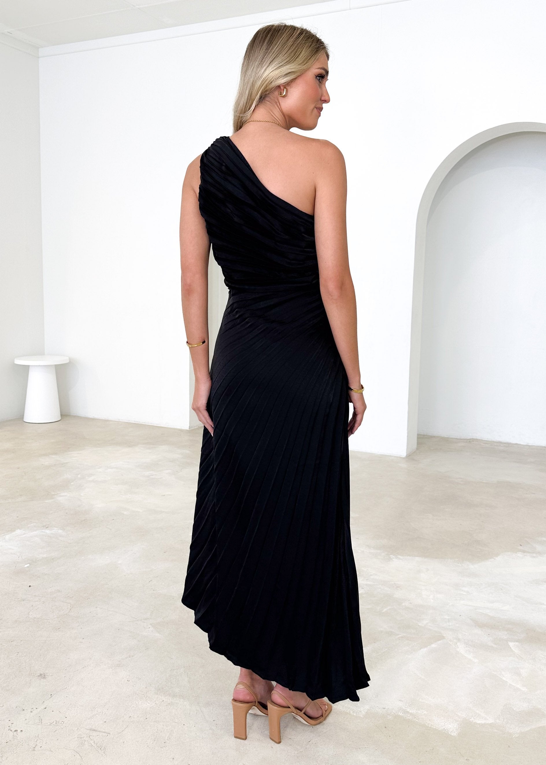 Telle One Shoulder Midi Dress - Black