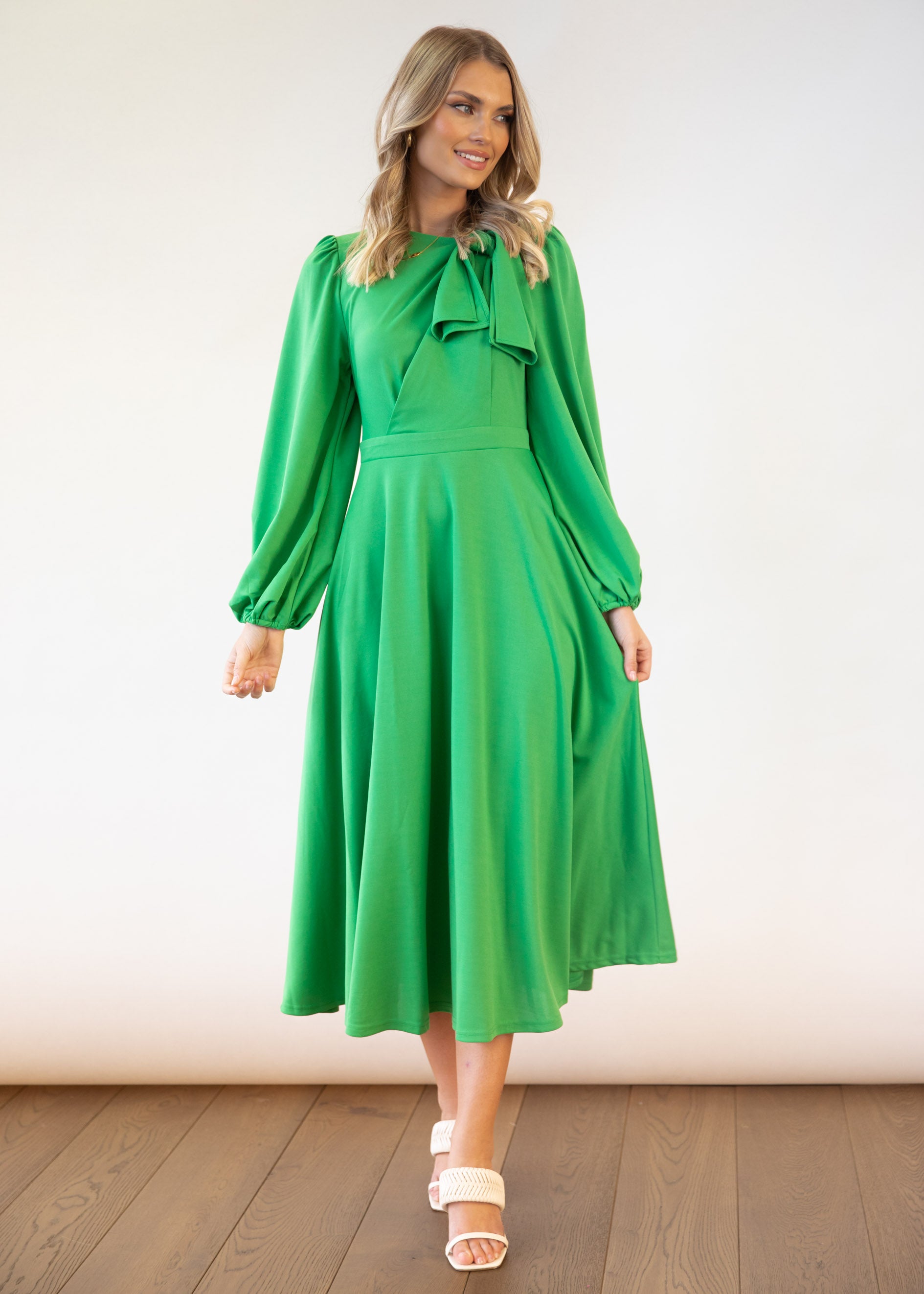 Kyati Midi Dress - Green